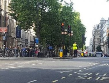 Συναγερμός στο Λονδίνο - Εντοπίστηκε ύποπτο πακέτο στον σταθμό Victoria Coach (φωτό)